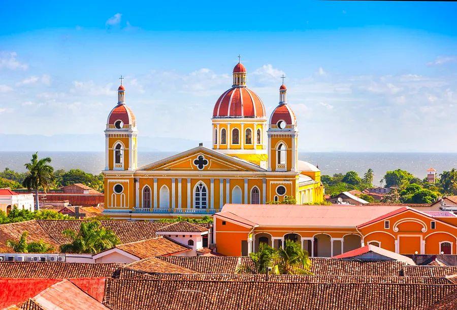 Cover Image for Top 10 Warm Destinations to Explore in January