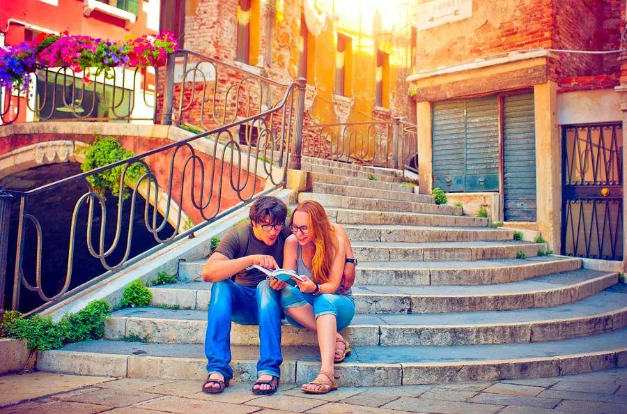 Cover Image for Getting around Venice on a budget