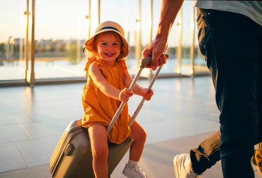 Cover Image for easyJet Carry-On Luggage Guidelines