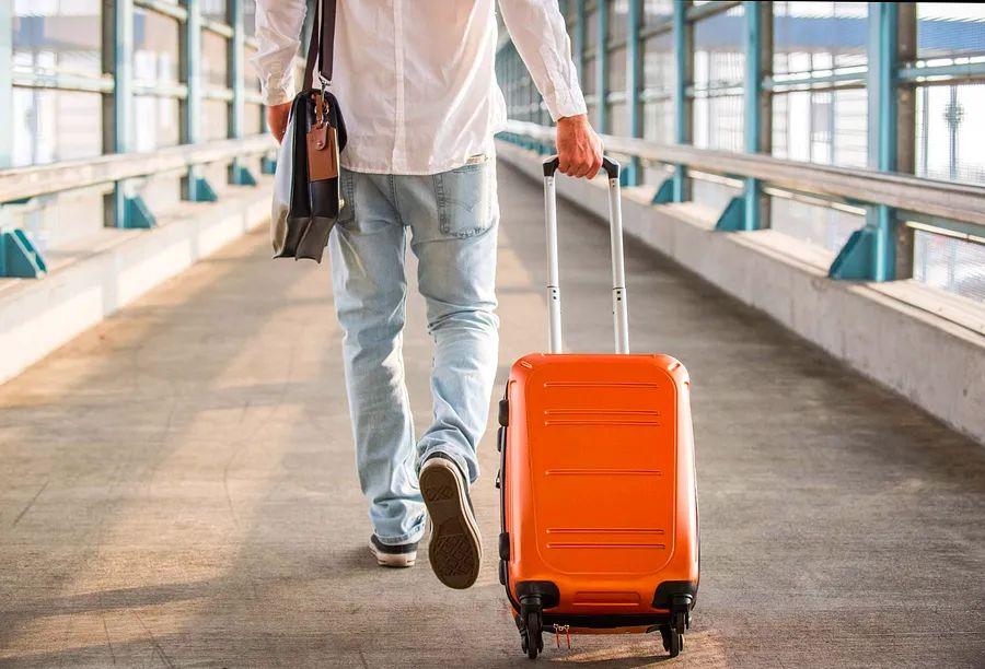 Cover Image for Aer Lingus Carry-On Size Guide: Essential Information