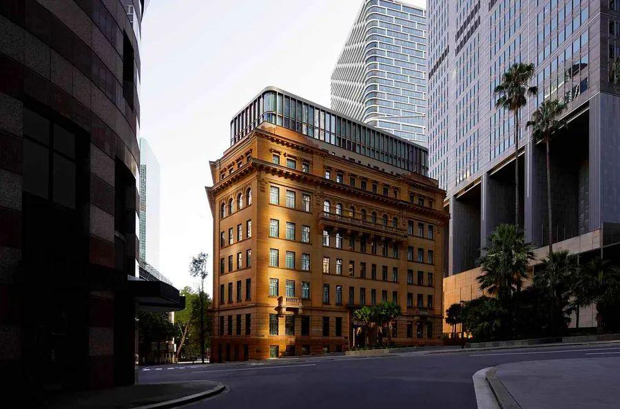Cover Image for Sydney Unveils Its Latest Luxury Hotel This Week — Featuring Indigenous-inspired Wellness Services and a 23-foot Vertical Garden