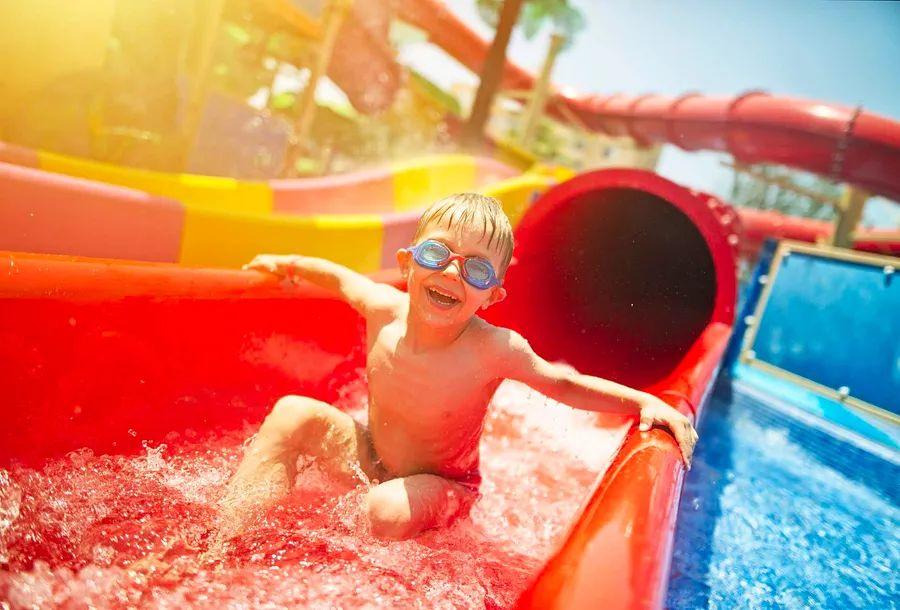 Cover Image for Enjoy yourself and beat the heat at these water parks in Australia