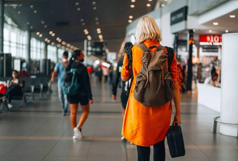 Cover Image for Understanding Ryanair's Carry-On Size Policy
