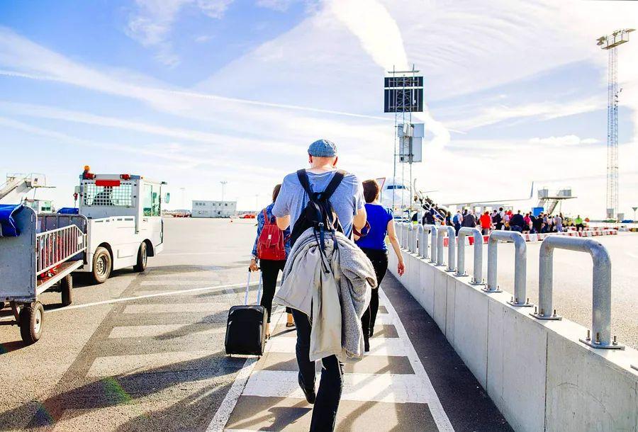 Cover Image for Guide to Frontier’s Carry-On Policy