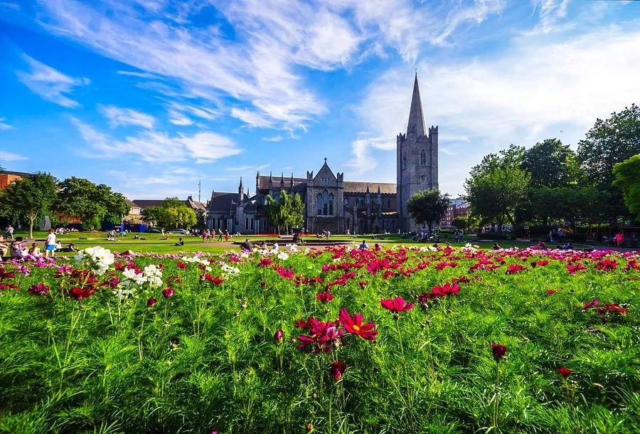 Cover Image for Top 21 Experiences in Dublin