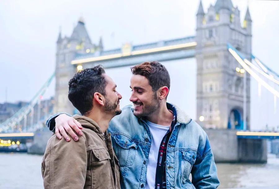 Cover Image for LGBTQ Travel Guide: Exploring London
