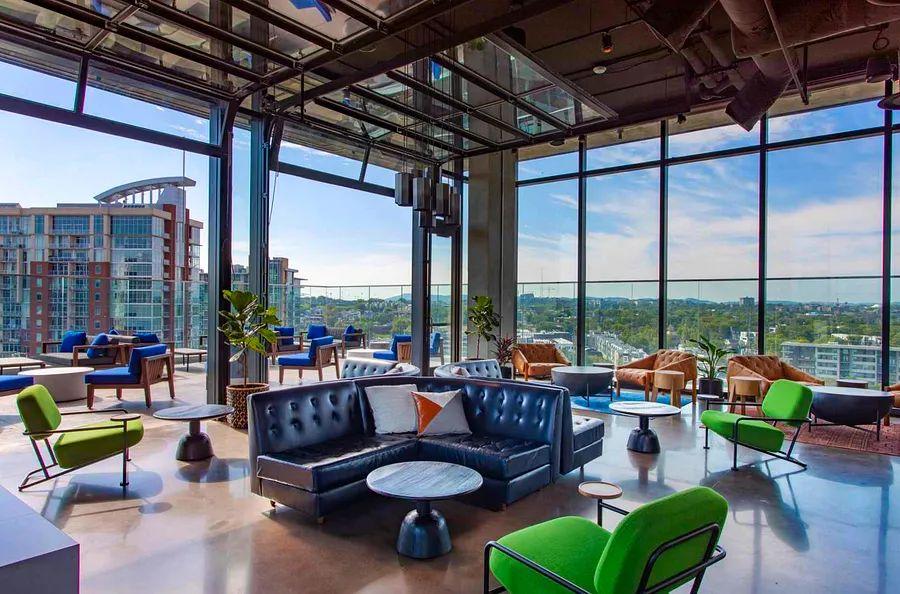Cover Image for The 13 Top Hotels in Nashville
