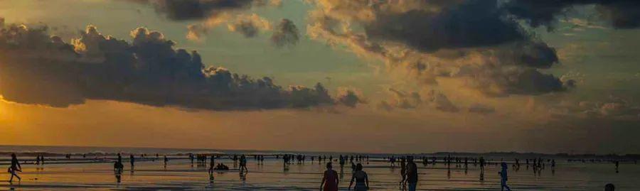 Cover Image for Effortless Ways to Travel from Uluwatu to Seminyak