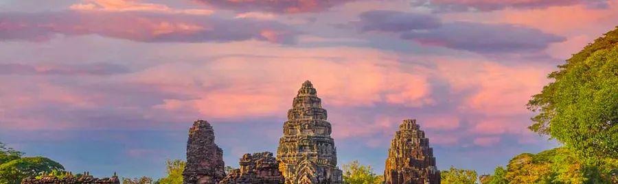 Cover Image for 10 Essential Landmarks to Visit in Thailand