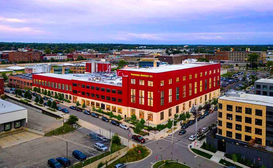 Cover Image for Craft Beer Enthusiasts — Plan Your Next Getaway with These 'Beercations'