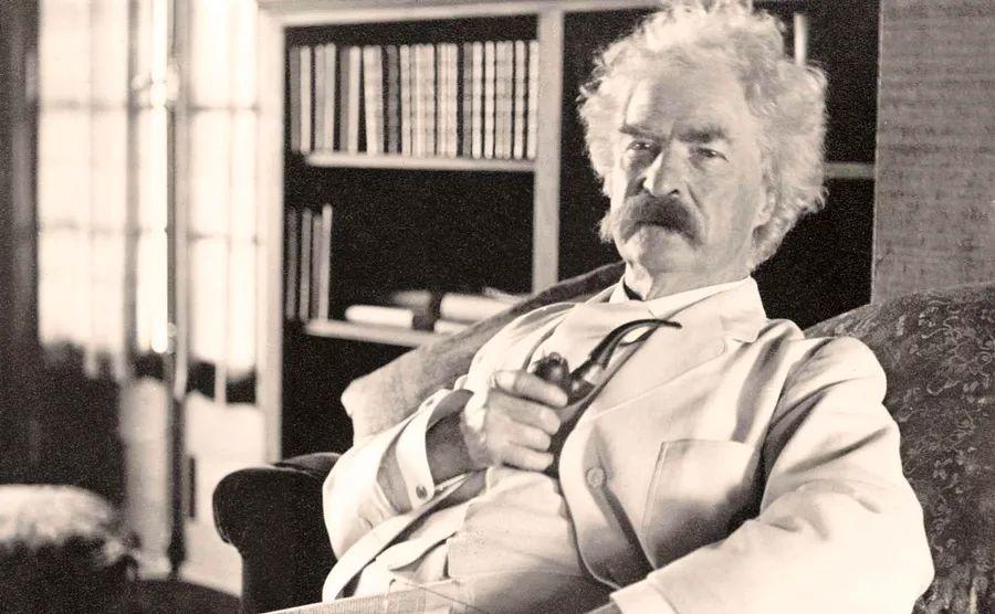 Cover Image for 31 Inspiring Travel Quotes by Mark Twain Reflecting His Global Perspectives