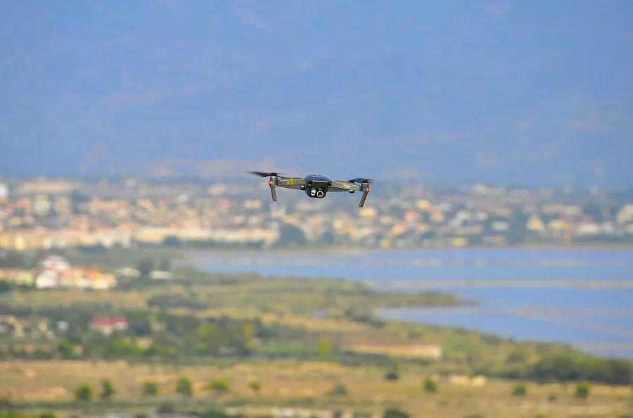 Cover Image for Essential Information for Traveling With a Drone