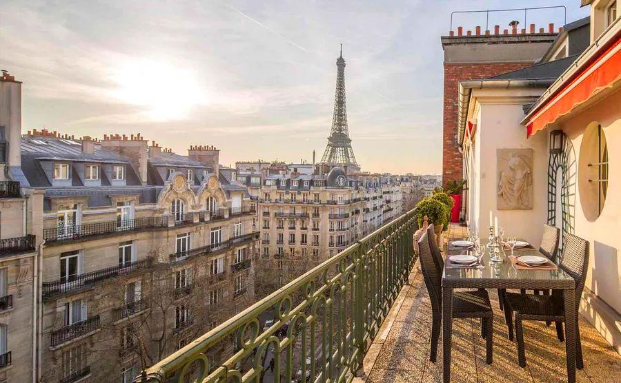 Cover Image for Top Villa Rental Agencies