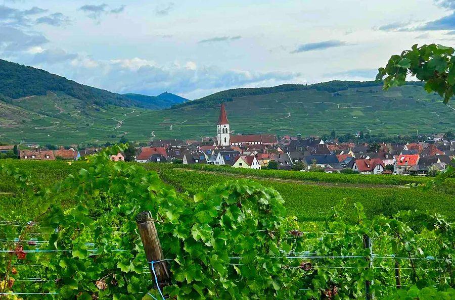 Cover Image for I Spent a Month Traveling in France for Under $650 — Here's How I Pulled It Off