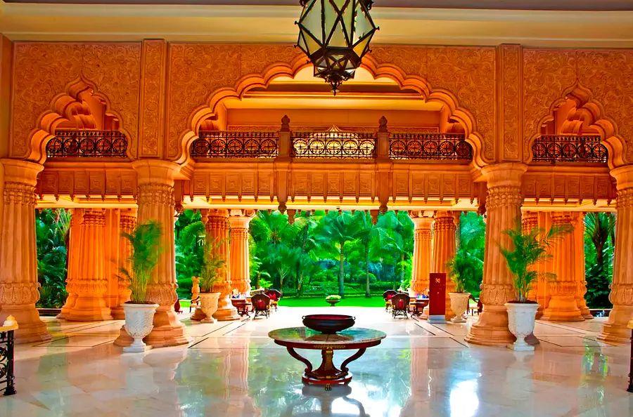 Cover Image for Dinogo Readers’ Top 20 Hotels in India for 2024