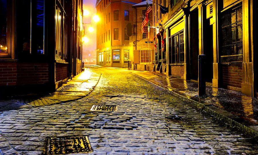 Cover Image for Spooky Destinations for the Fearless