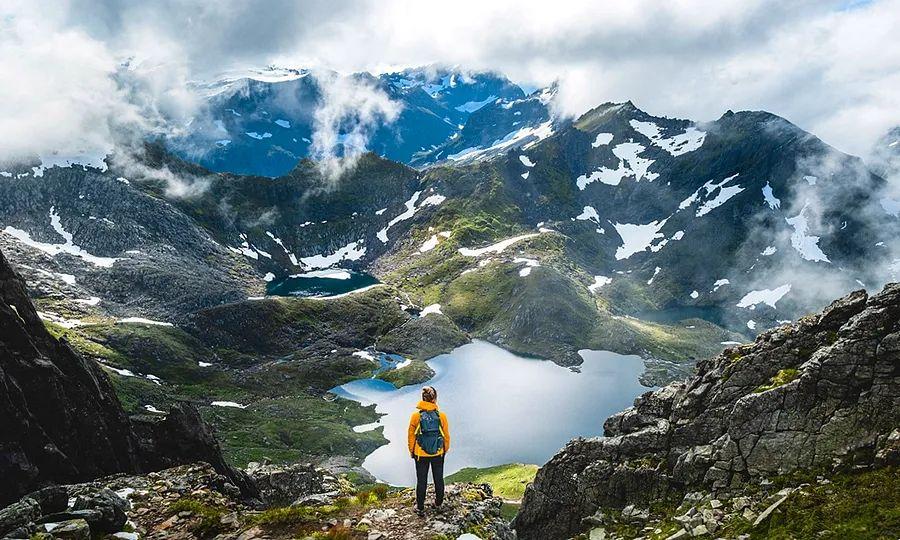 Cover Image for Natural Wonders Across the Globe