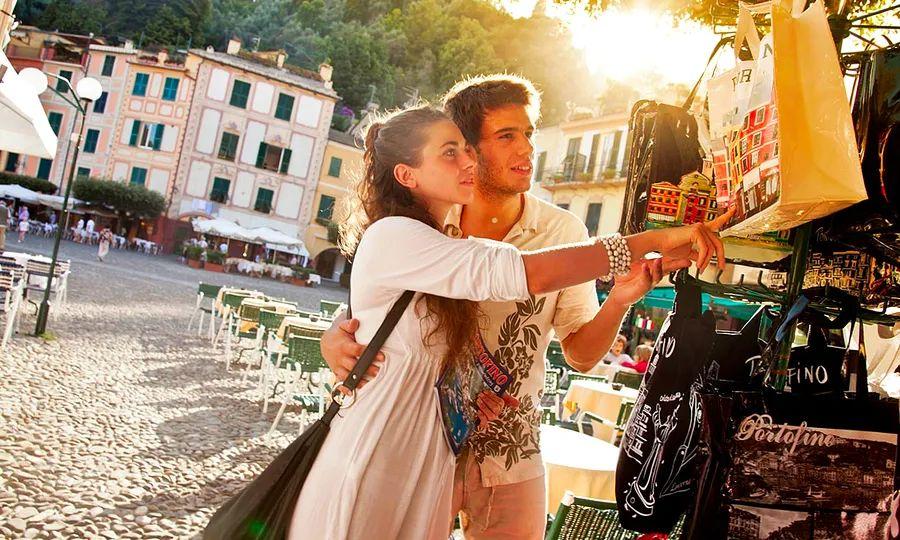 Cover Image for Top Souvenirs to Bring Back from a European Cruise
