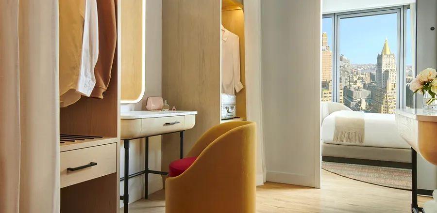 Cover Image for 5 Hotels That Make Solo Travel a Breeze