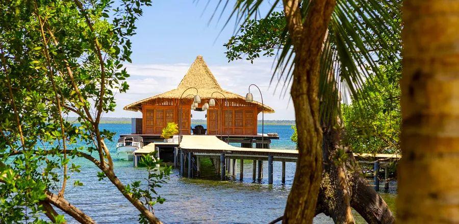 Cover Image for A New Overwater Villa Escape in Panama: A Paradise for Nature Enthusiasts