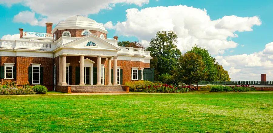 Cover Image for An Evolving Story at One of America's Most Iconic Presidential Residences