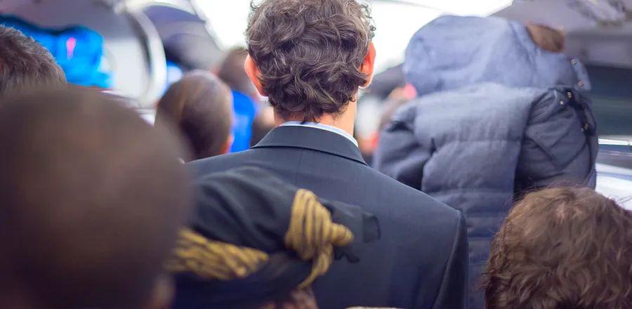 Cover Image for Flying Can Be Challenging for Taller Travelers. Try These 7 Tips for a More Comfortable Experience