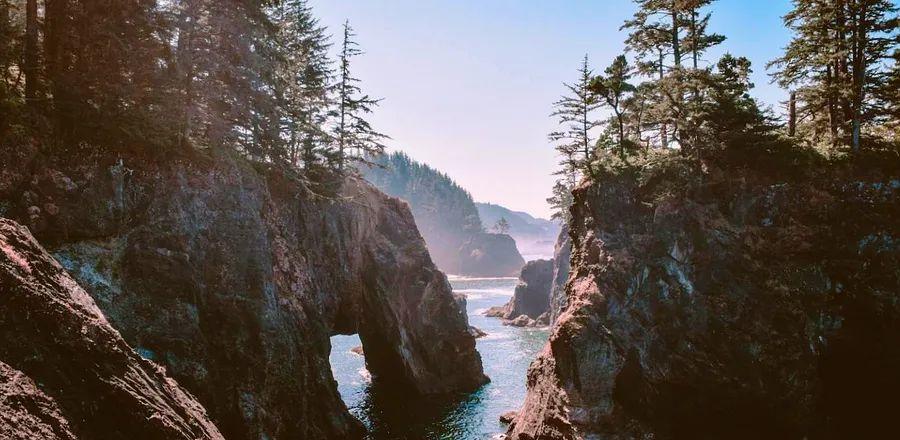 Cover Image for Exploring the Role of Travel in Healing from Grief, Trauma, and Anxiety