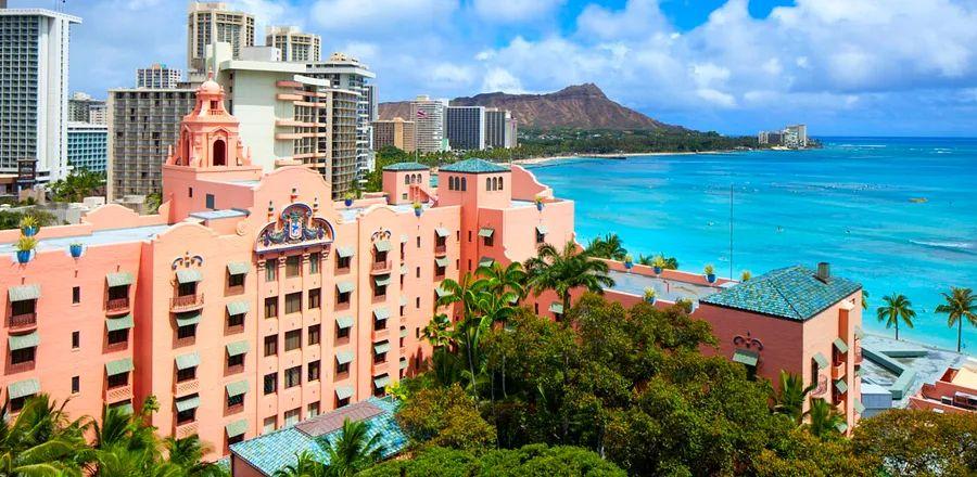 Cover Image for Waikīkī Offers More Than Just a Tourist Destination