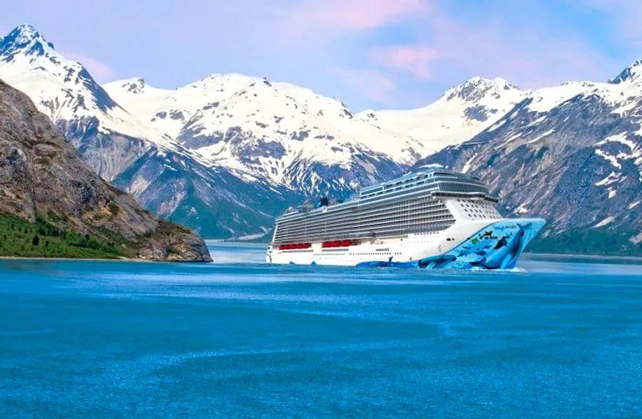 Cover Image for Must-Do Activities in Alaska