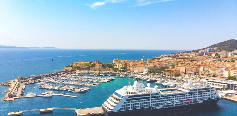 Cover Image for This New 155-Day Voyage Covers All 7 Wonders of the World