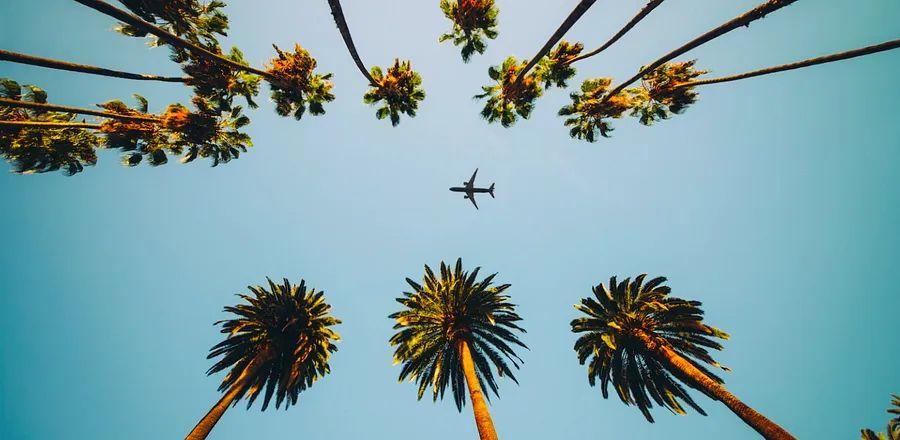 Cover Image for The Optimal Time to Secure Your Flight Booking