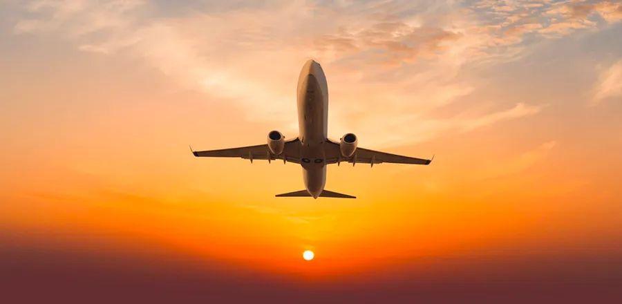 Cover Image for A New Google Flights Tool Reveals the Best Time to Book Your Flight for the Lowest Fare—Here’s How It Works