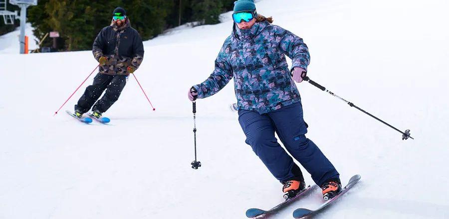 Cover Image for Finding Cold Weather Gear for Plus-Size Travelers Shouldn't Be This Challenging