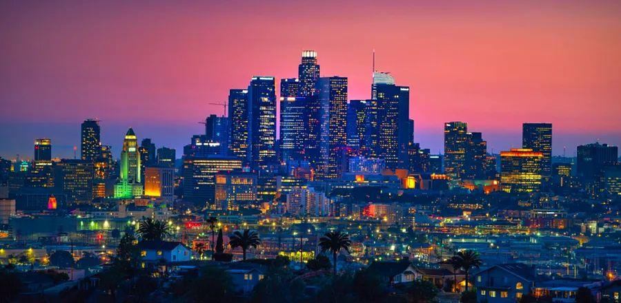Cover Image for Round-Trip Flight Deals in January for Under $200
