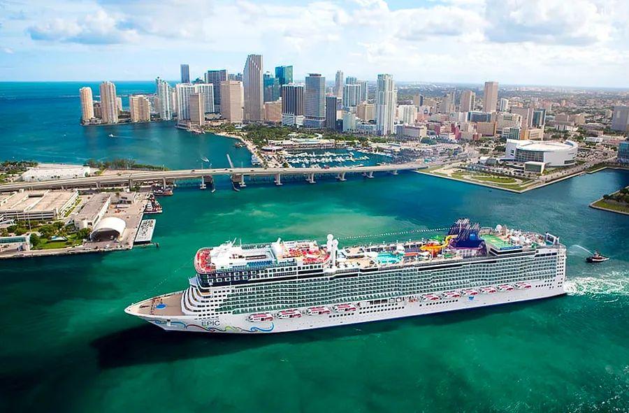 Cover Image for Cruises Departing from Miami, Florida: 8 Ports & Destinations to Discover