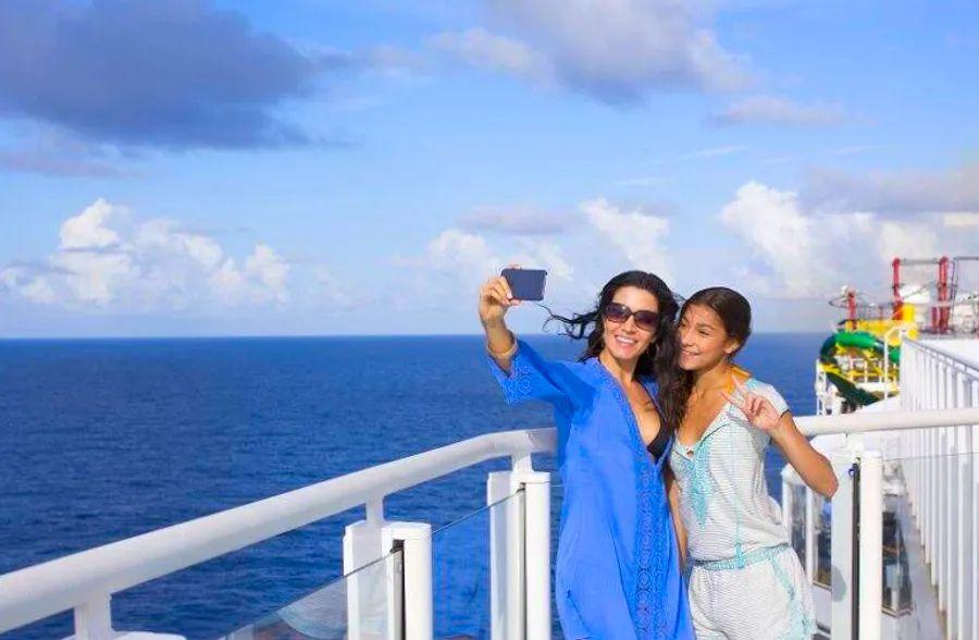 Cover Image for Top Spots for Capturing Photos on a Cruise