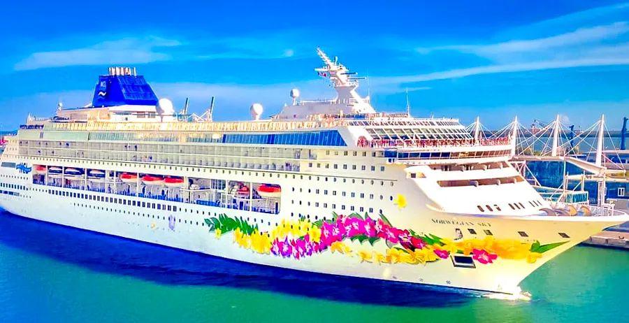 Cover Image for Top 3-Day Cruises Available Now