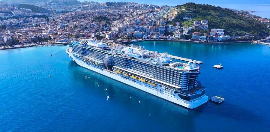 Cover Image for What Happens to Food Waste on a 4,300-Passenger Cruise Ship?