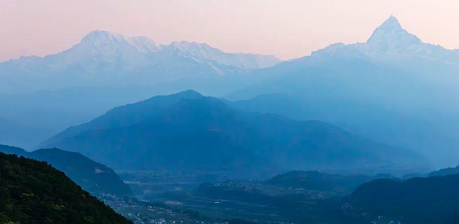 Cover Image for The tallest mountain in the world might surprise you.