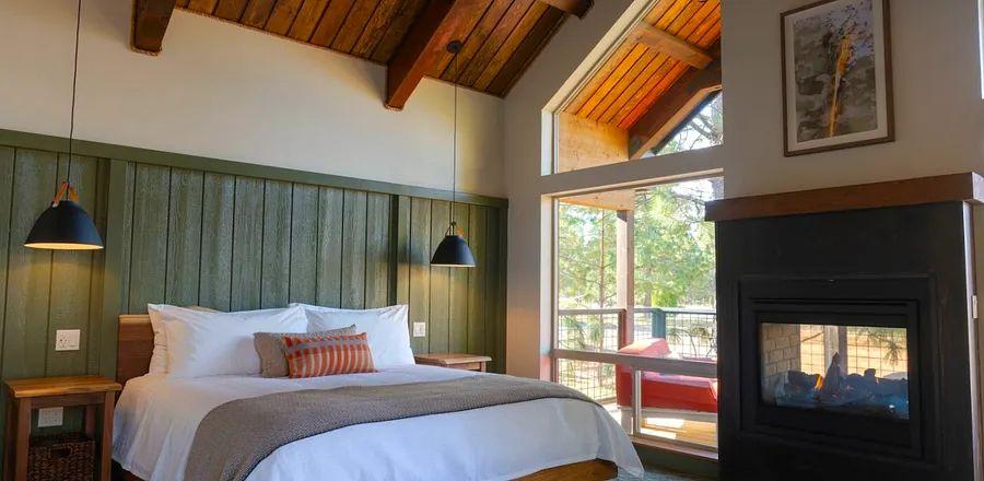 Cover Image for New Outdoor-Focused Lodges and Glamping Resorts Coming to Yosemite National Park