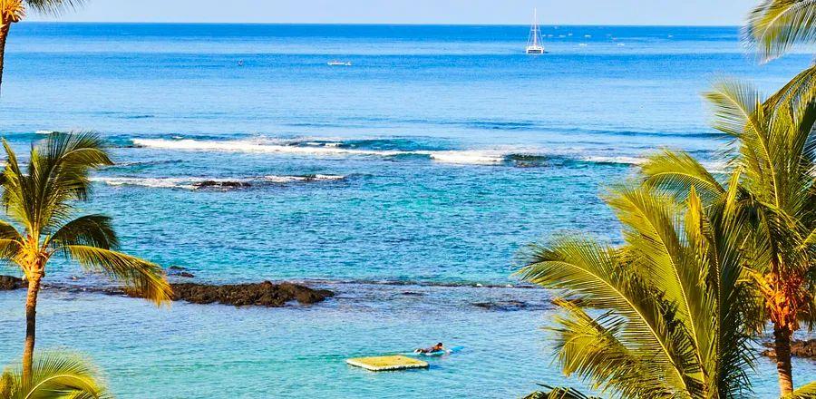 Cover Image for Surf Schools, Water Activities, and Ocean Conservation: 7 Hotels in Hawai’i to Embrace the Pacific