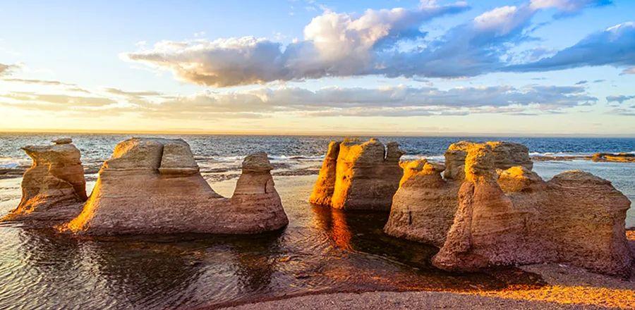 Cover Image for 6 Overlooked National Parks in Canada You Must Explore in 2023