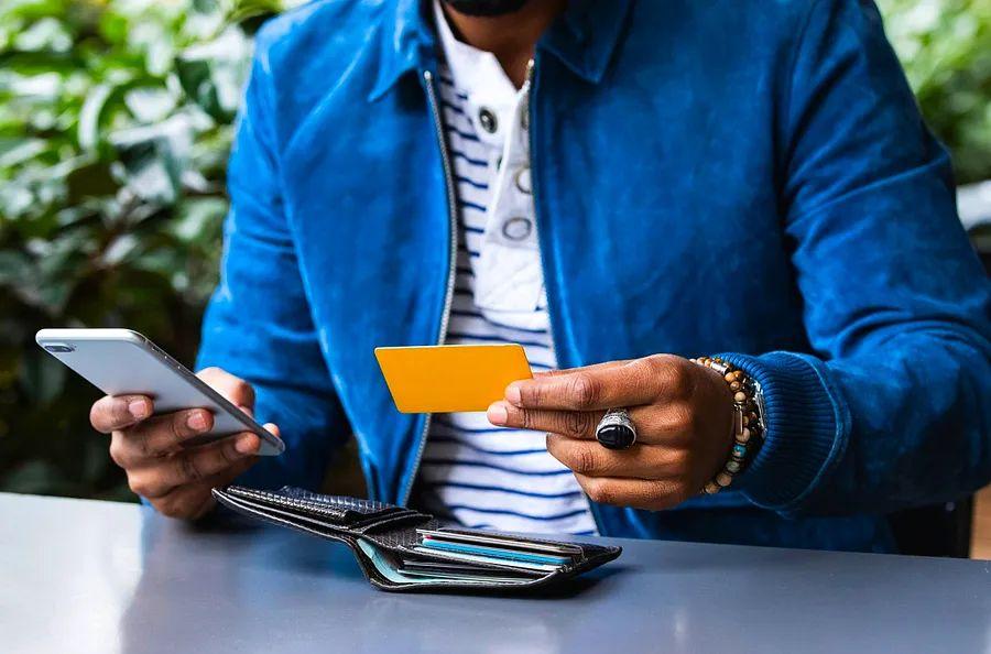 Cover Image for Is it possible to keep transferring credit card balances?