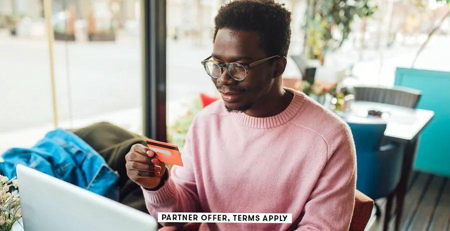 Cover Image for Amex EveryDay vs. Amex EveryDay Preferred: Which one deserves a spot in your wallet?
