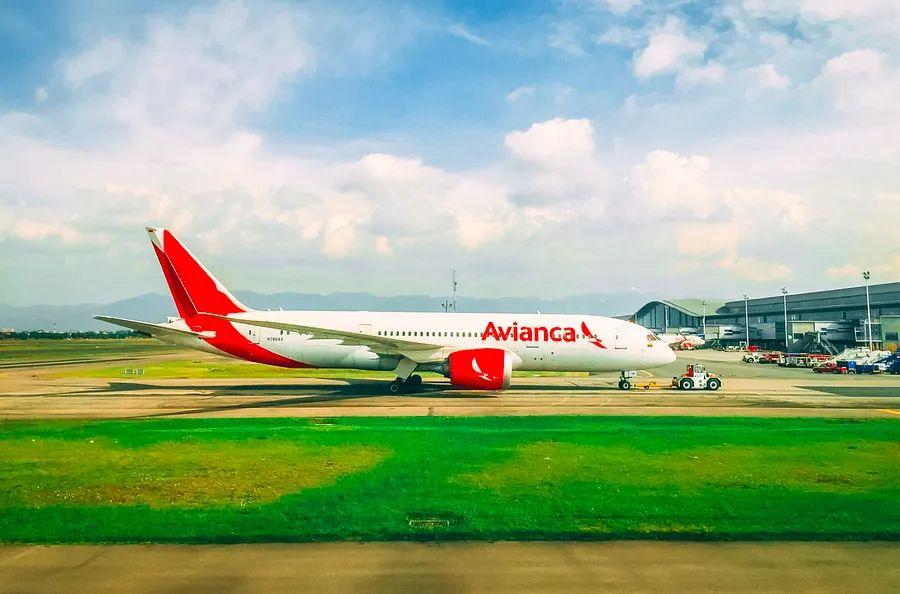 Cover Image for Avianca LifeMiles promotion: Buy one, get one free tickets to South and Central America, plus 20% off flights to Europe