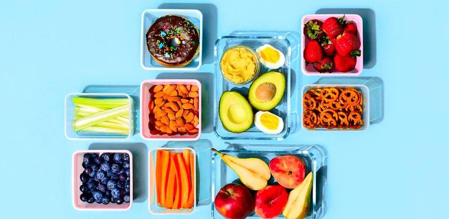 Cover Image for Absolutely, You Can Bring Food Through TSA—With Certain Exceptions