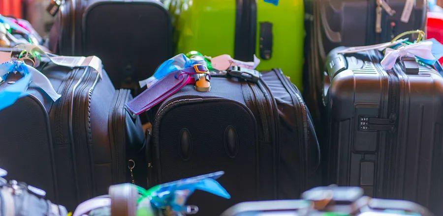 Cover Image for 10 Tips to Ensure Your Luggage Stays Safe When Flying