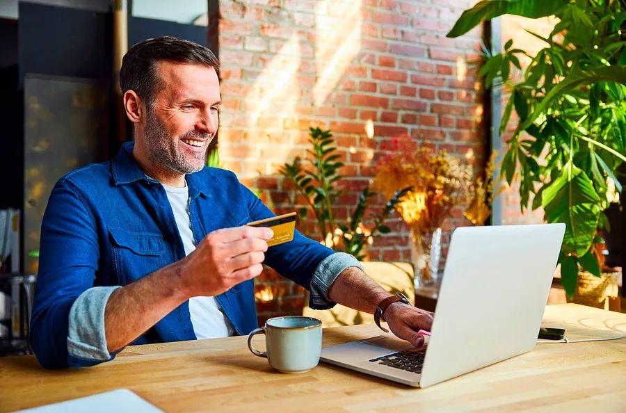 Cover Image for What credit score is necessary for business credit cards?