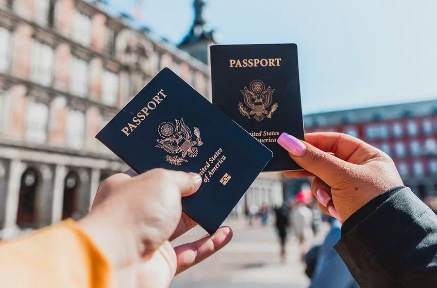 Cover Image for Simple methods to check your passport application status