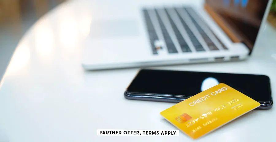 Cover Image for Understanding the Distinction Between Credit Card Fraud and Identity Theft